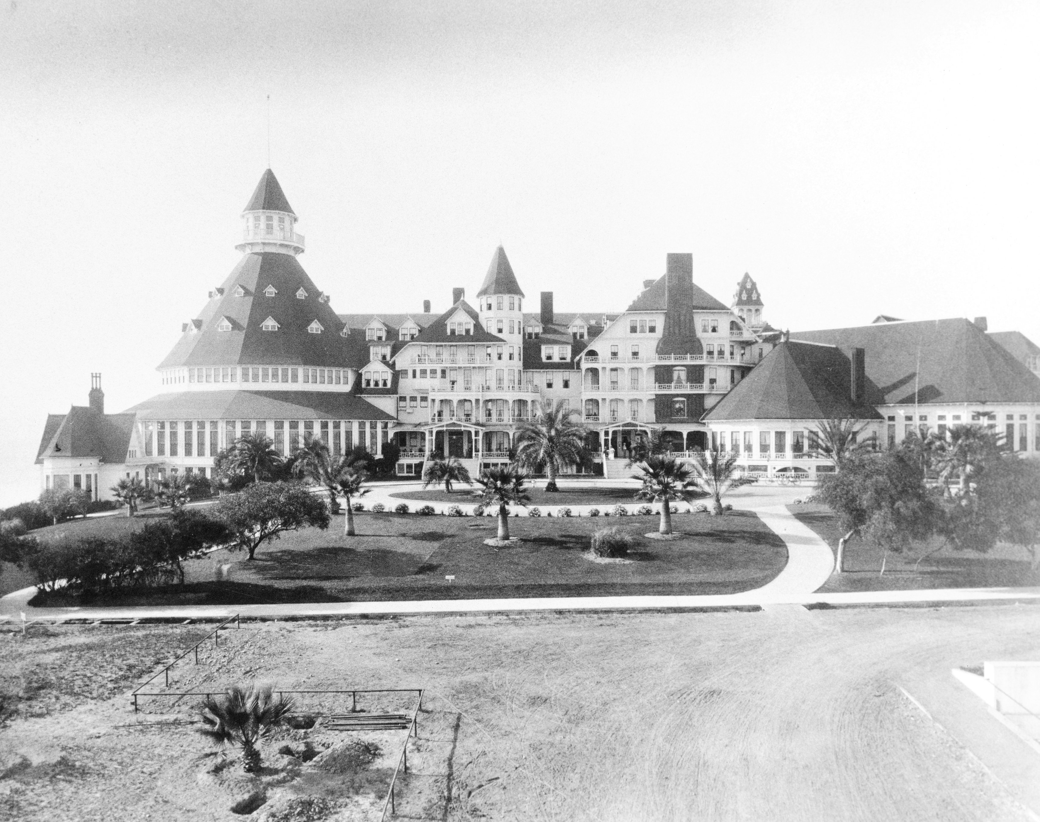 Coming Soon Hotel Del Coronado history-of-hotel-industry-by-sasha-byrd-on-prezi